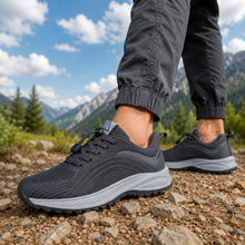 Lade das Bild in den Galerie-Viewer, FeelFree Slip-On – Orthopädische Komfort-Sneaker | Reinschlüpfen &amp; schmerzfrei durch den Tag