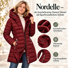 Lade das Bild in den Galerie-Viewer, Nordelle – der Wintermantel, der wärmt und der Figur schmeichelt
